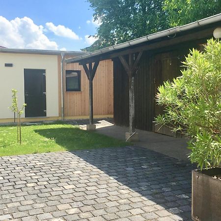 Die Senfbude - Wunderschoene Apartments Fuer 4 Personen Mit Terrasse & Stellplatz Лейпциг Экстерьер фото